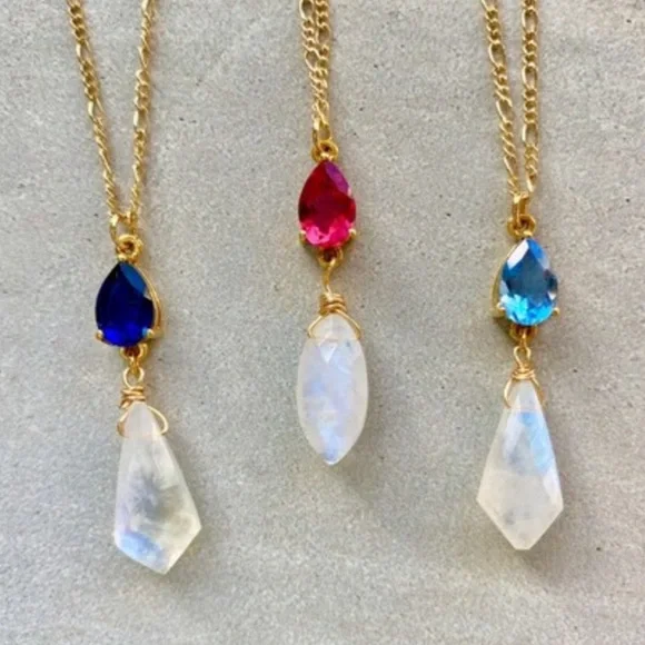 🌙 22K Gold Iridescent Moonstone & Pink Tourmaline Handmade Pendant Necklace - Picture 3 of 5